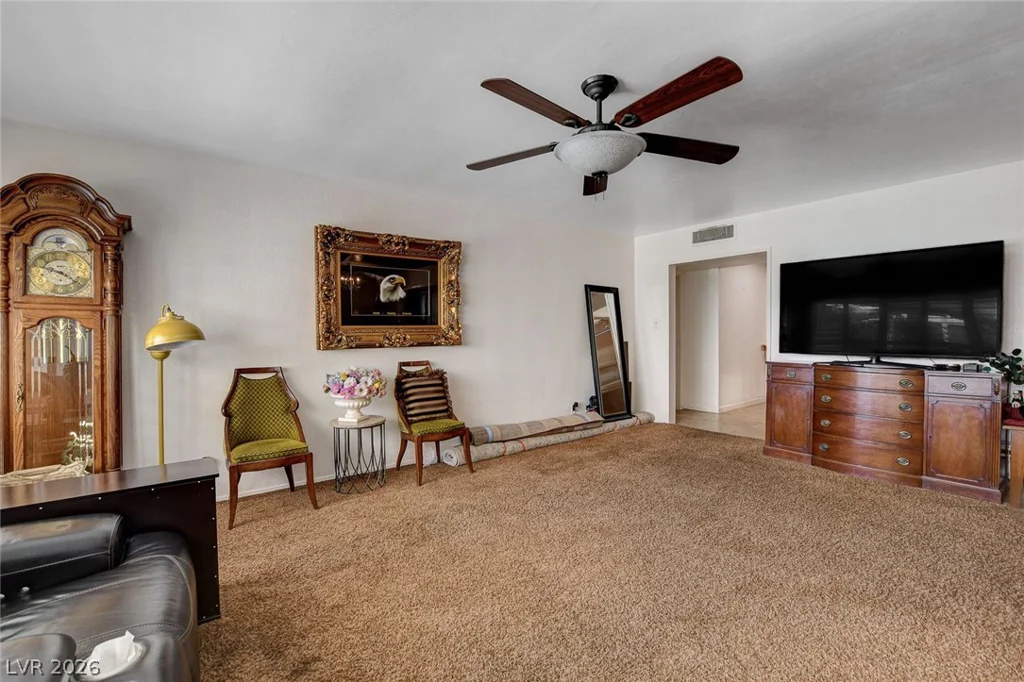 554 Canosa, Las Vegas, NV 89104