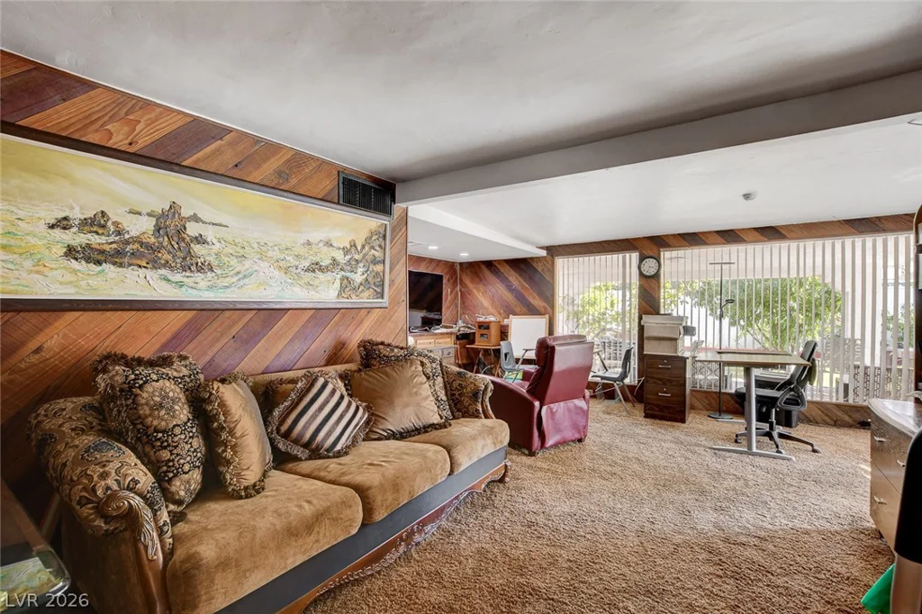 554 Canosa, Las Vegas, NV 89104