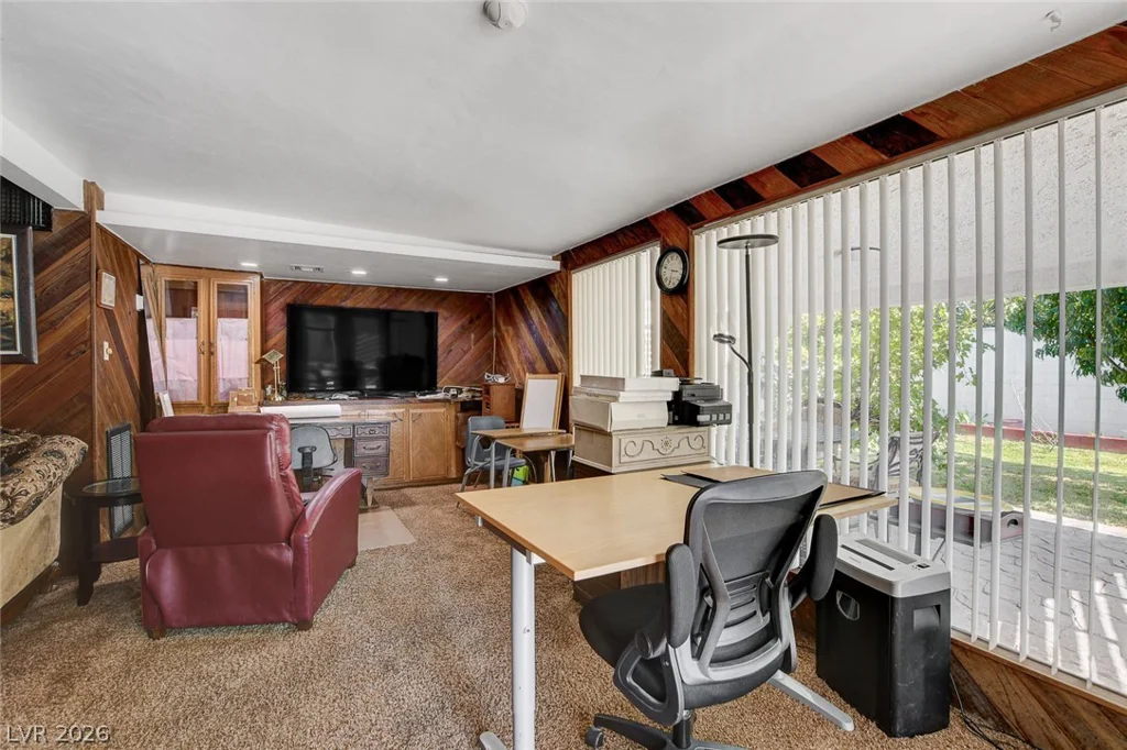 554 Canosa, Las Vegas, NV 89104