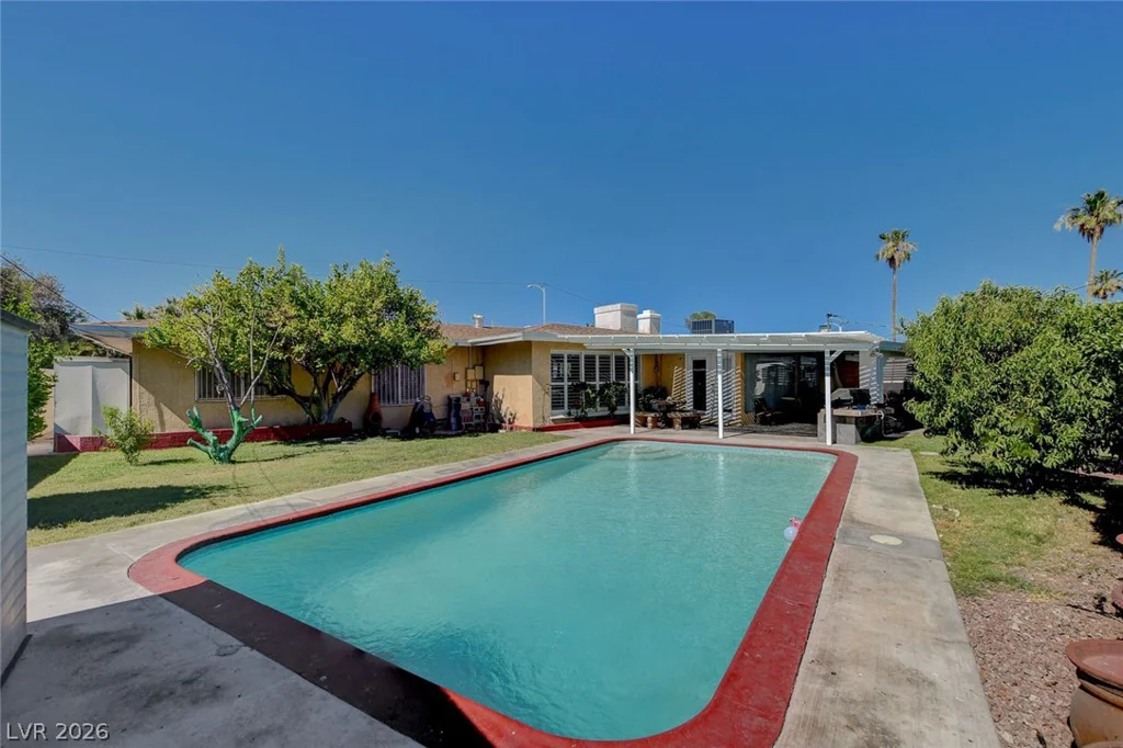 554 Canosa, Las Vegas, NV 89104