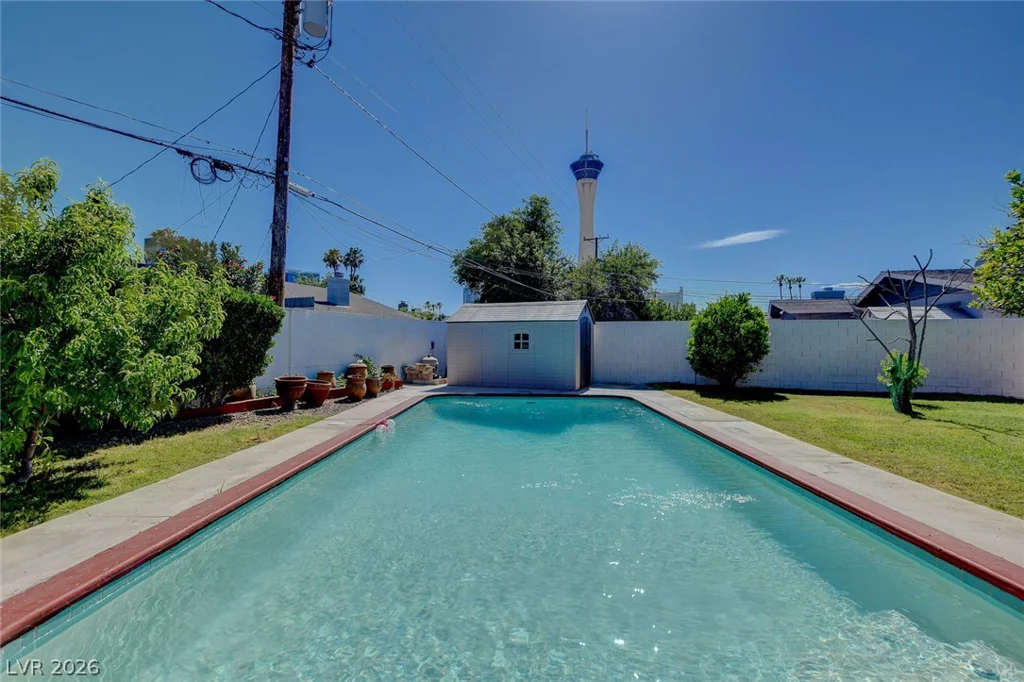 554 Canosa, Las Vegas, NV 89104