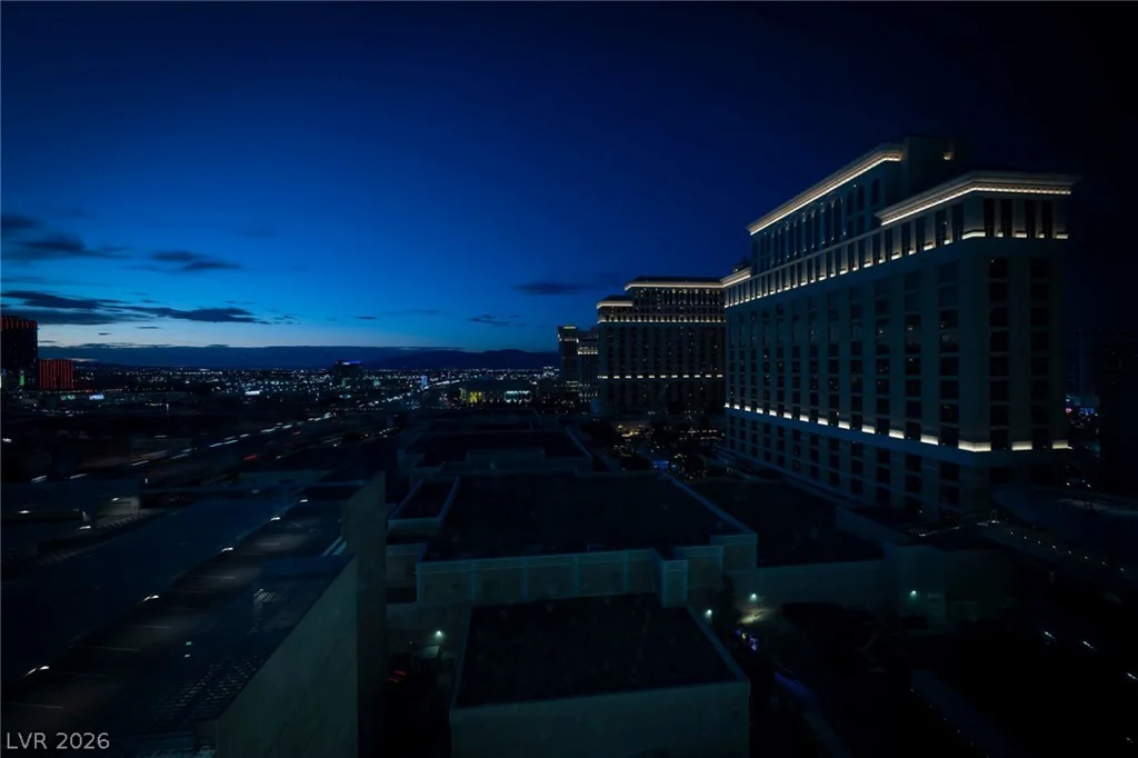 2600 Harmon, Las Vegas, NV 89158
