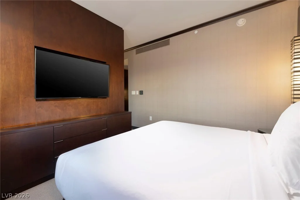 2600 Harmon, Las Vegas, NV 89158
