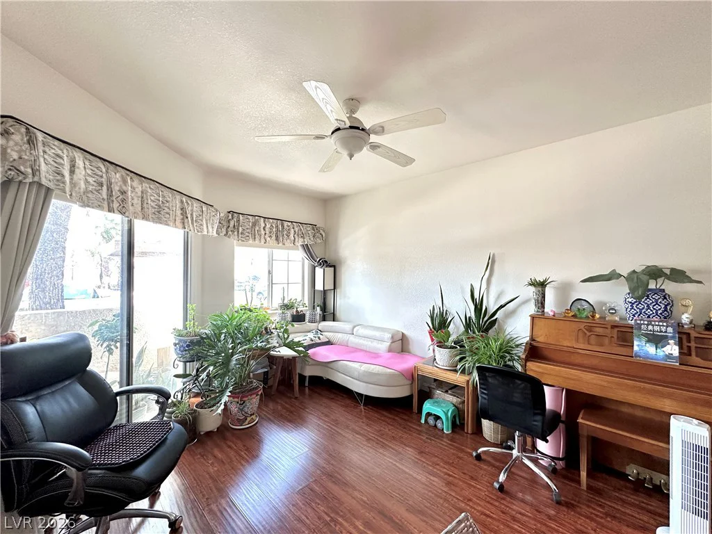 7400 Flamingo, Las Vegas, NV 89147