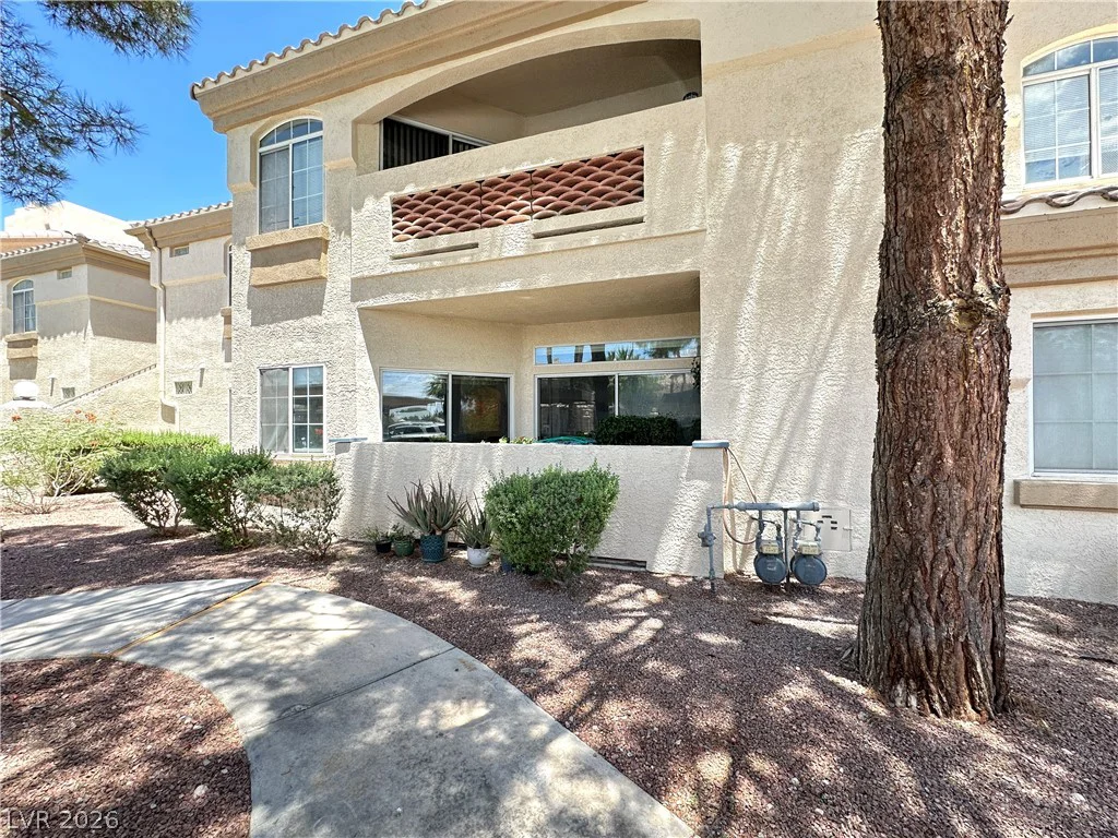 7400 Flamingo, Las Vegas, NV 89147