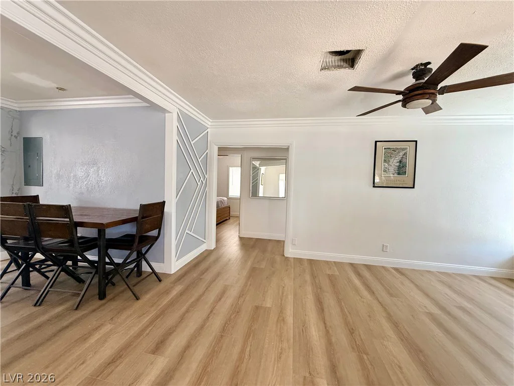 228 16th, Las Vegas, NV 89101