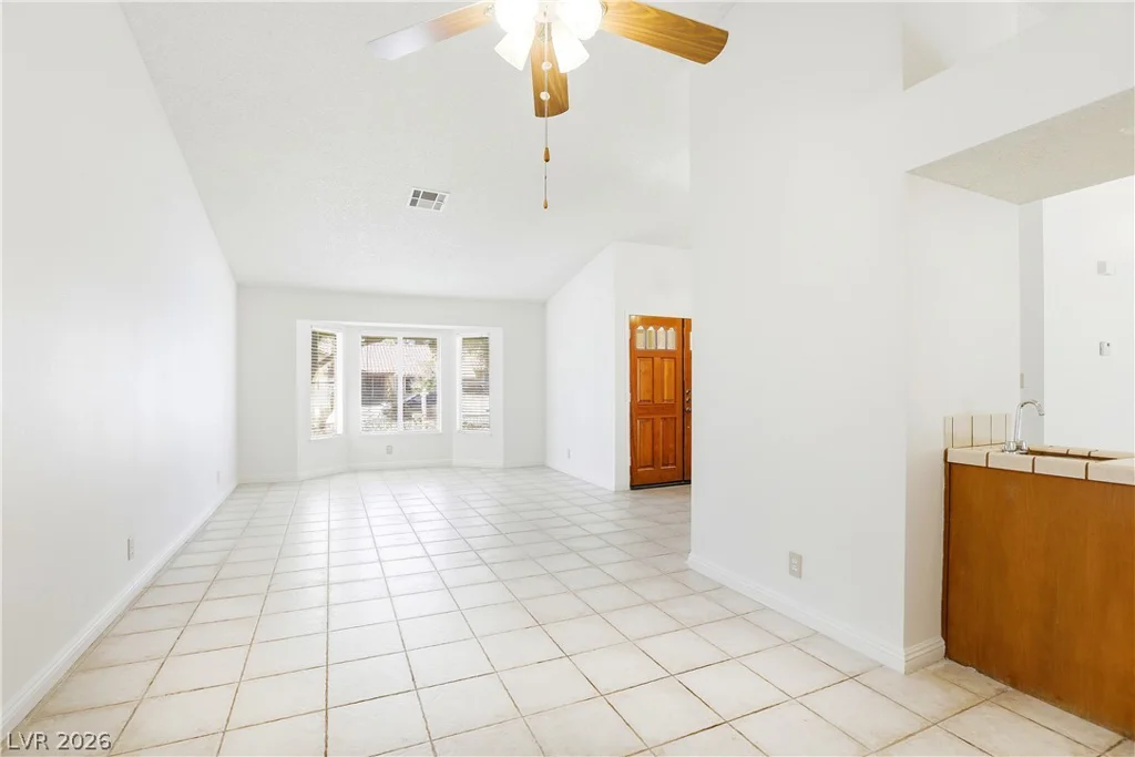8908 Pesaro, Las Vegas, NV 89117
