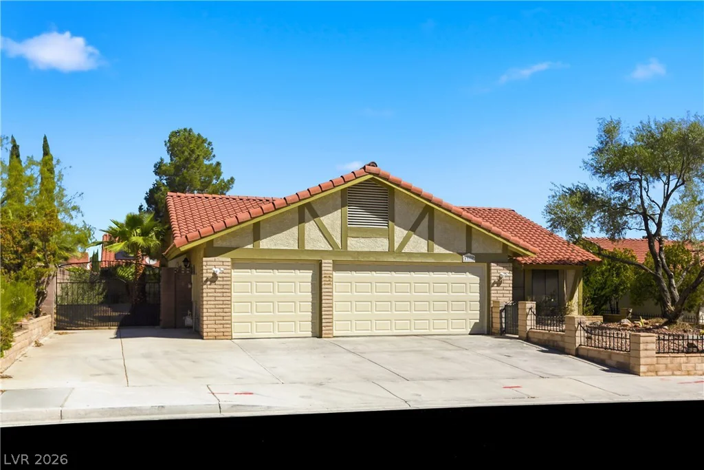 8908 Pesaro, Las Vegas, NV 89117