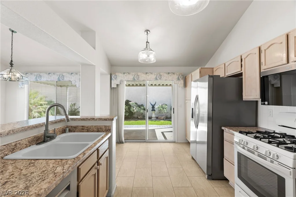 2533 Cortina, Henderson, NV 89074