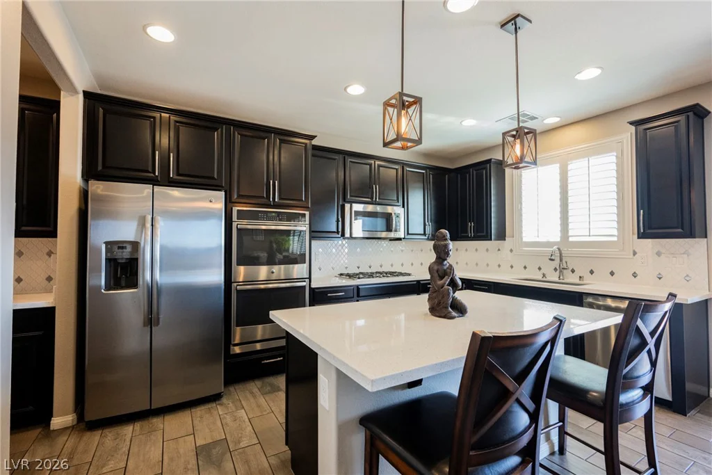 8034 Ponderosa Hill, Las Vegas, NV 89113