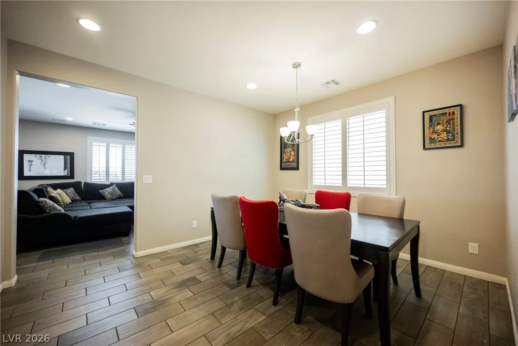 8034 Ponderosa Hill, Las Vegas, NV 89113