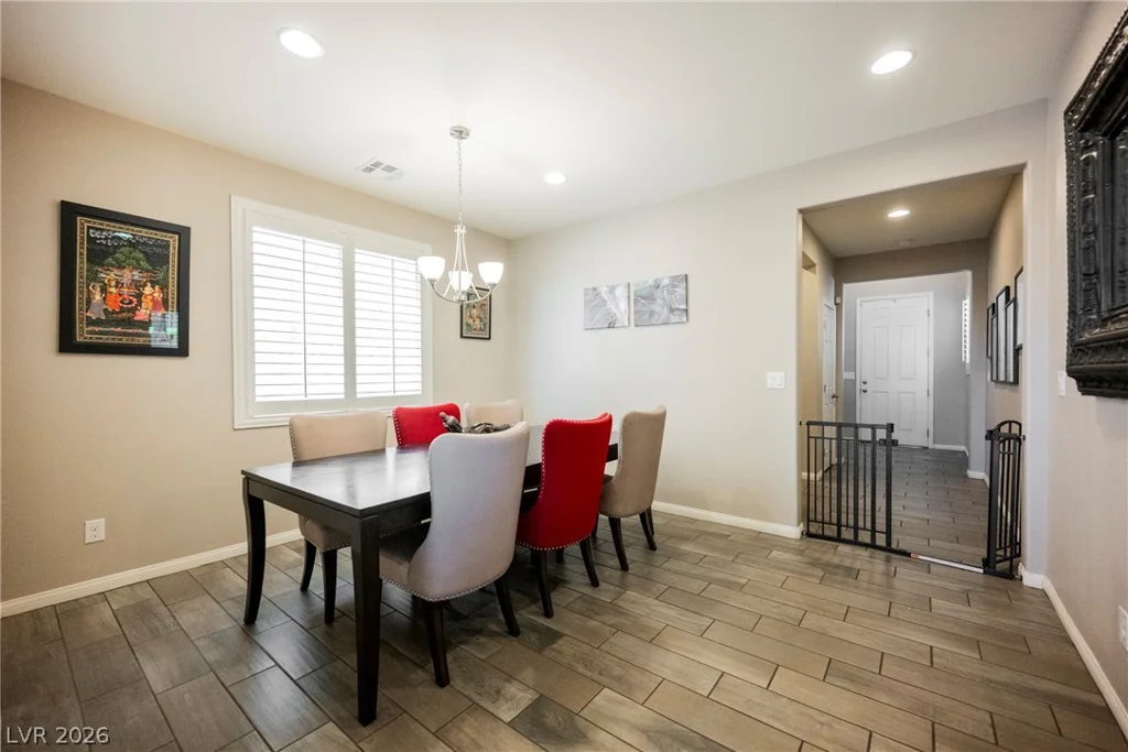 8034 Ponderosa Hill, Las Vegas, NV 89113