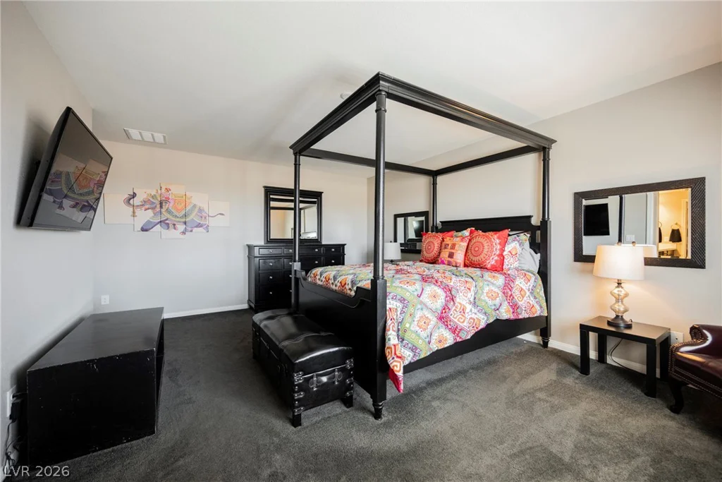 8034 Ponderosa Hill, Las Vegas, NV 89113