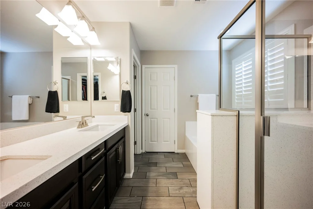 8034 Ponderosa Hill, Las Vegas, NV 89113