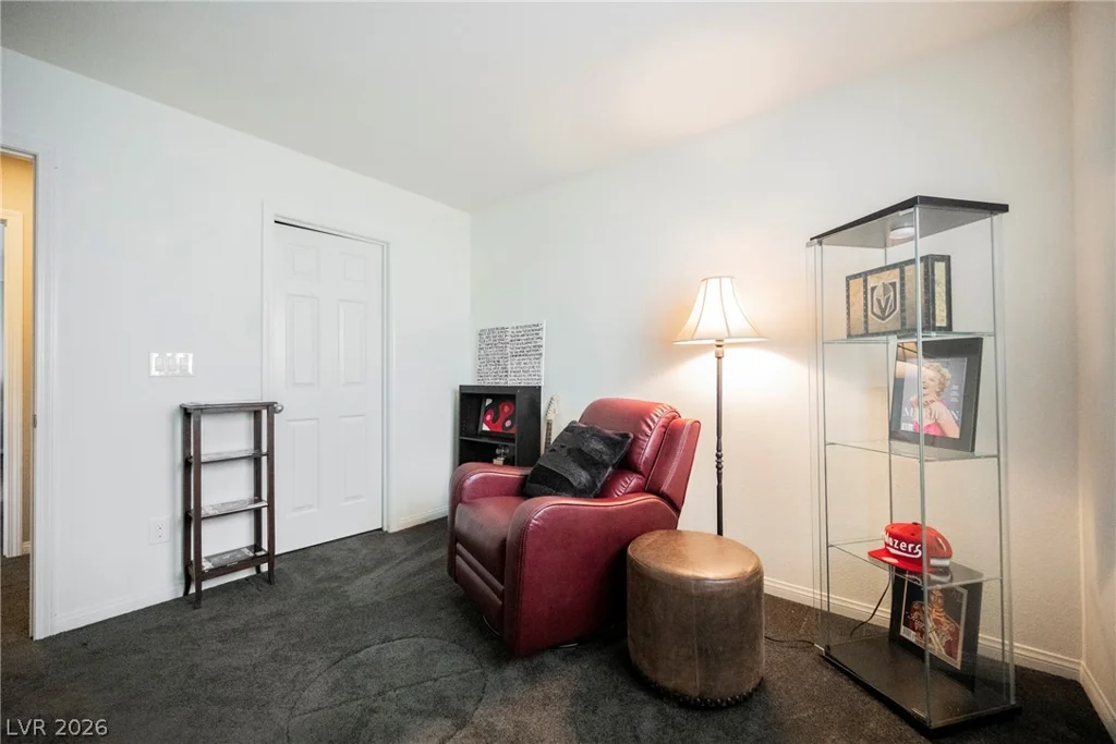 8034 Ponderosa Hill, Las Vegas, NV 89113