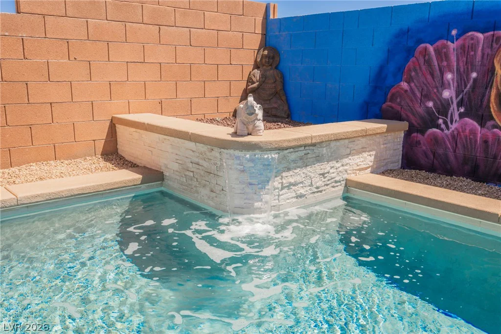 8034 Ponderosa Hill, Las Vegas, NV 89113