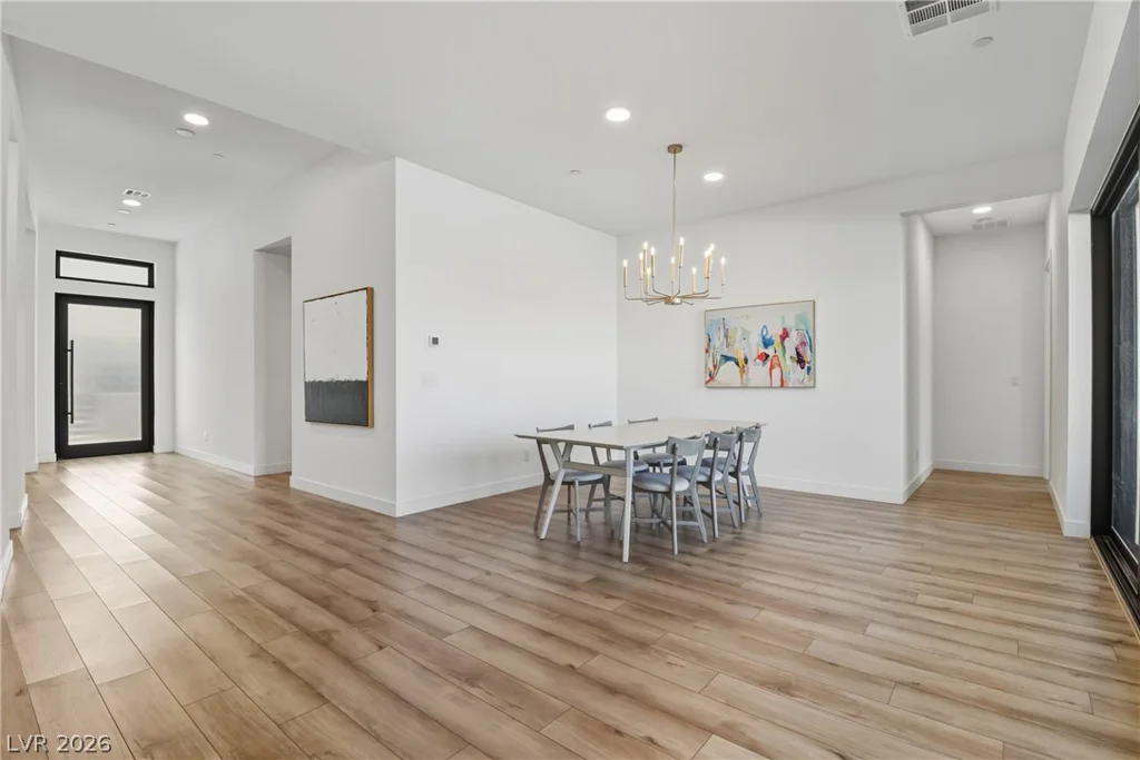 477 Highview Ridge, Las Vegas, NV 89138