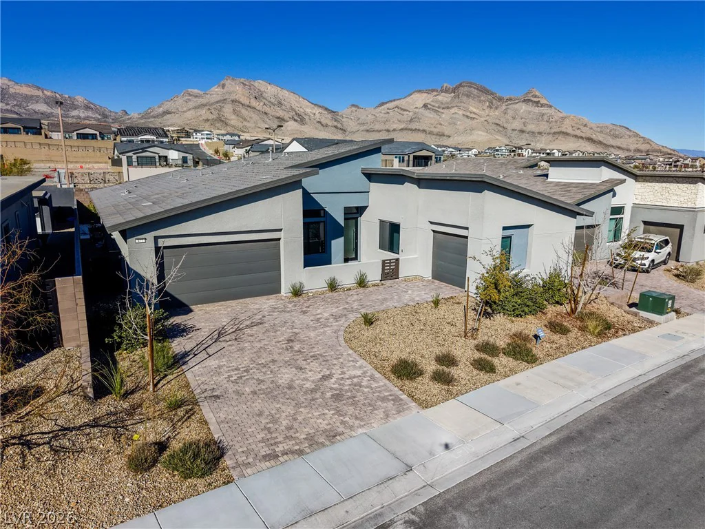 477 Highview Ridge, Las Vegas, NV 89138