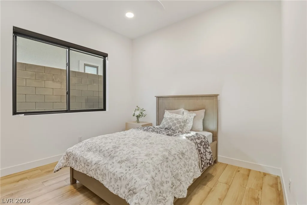 477 Highview Ridge, Las Vegas, NV 89138