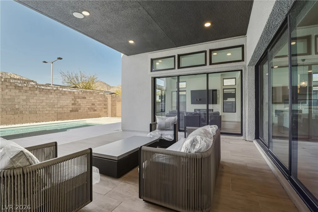 477 Highview Ridge, Las Vegas, NV 89138