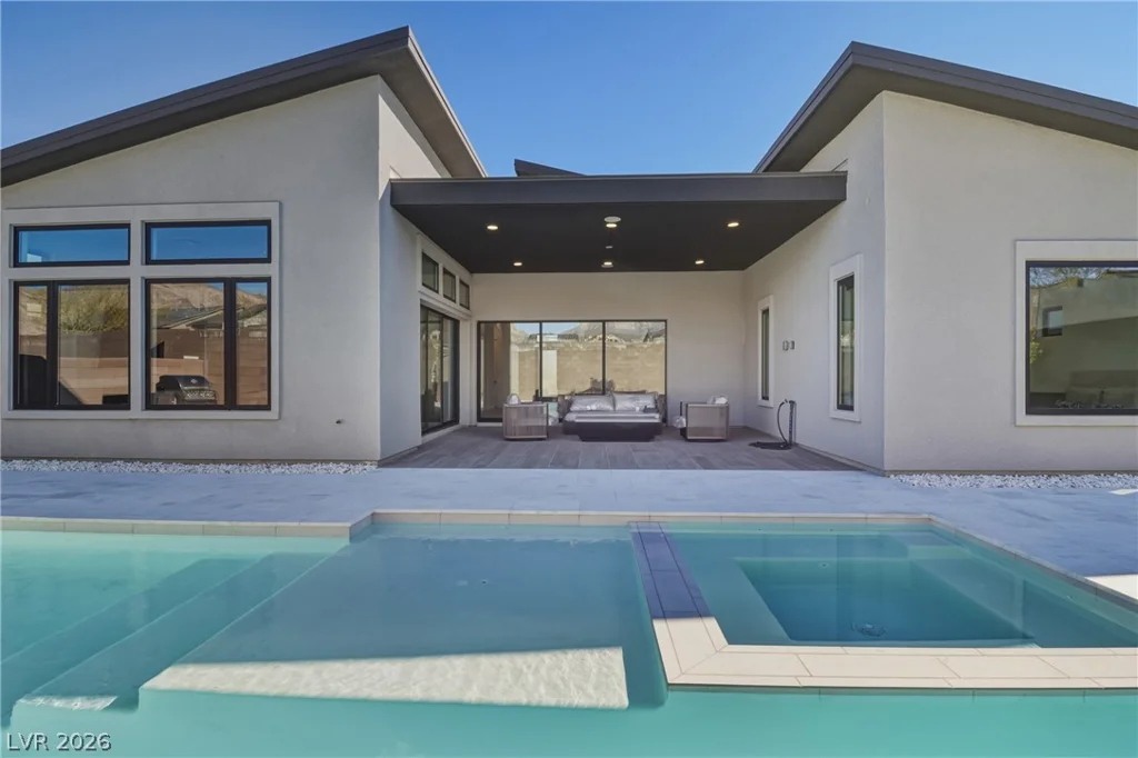 477 Highview Ridge, Las Vegas, NV 89138