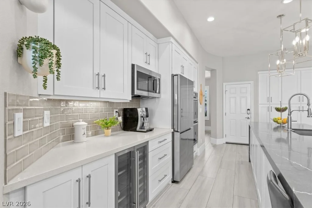 9705 Plateau Heights, Las Vegas, NV 89144