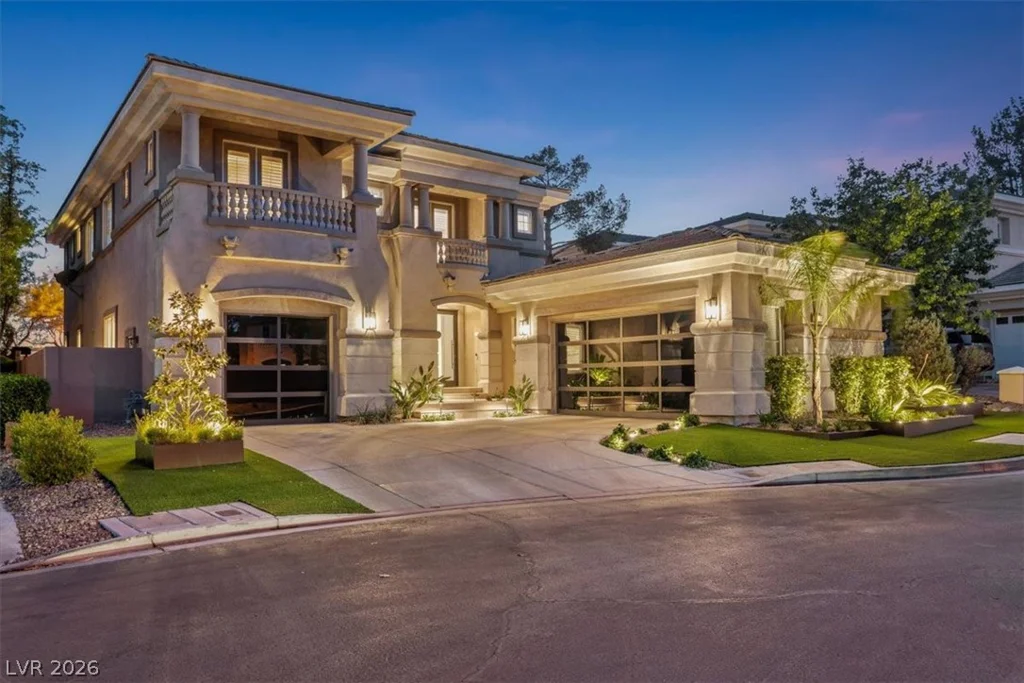 9705 Plateau Heights, Las Vegas, NV 89144