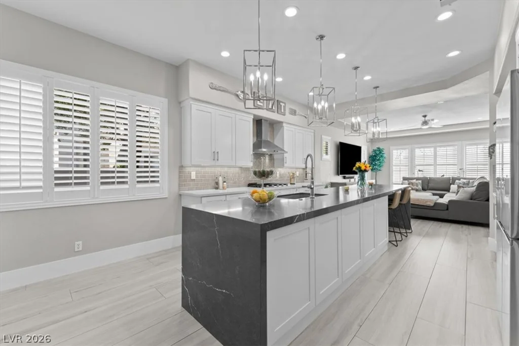 9705 Plateau Heights, Las Vegas, NV 89144