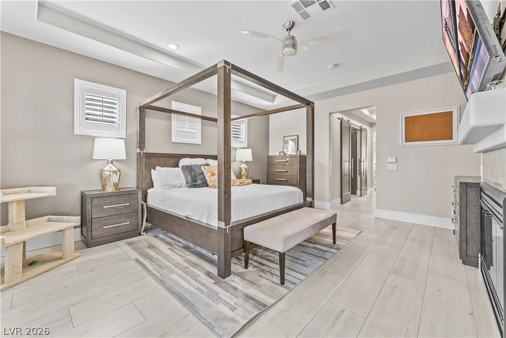 9705 Plateau Heights, Las Vegas, NV 89144