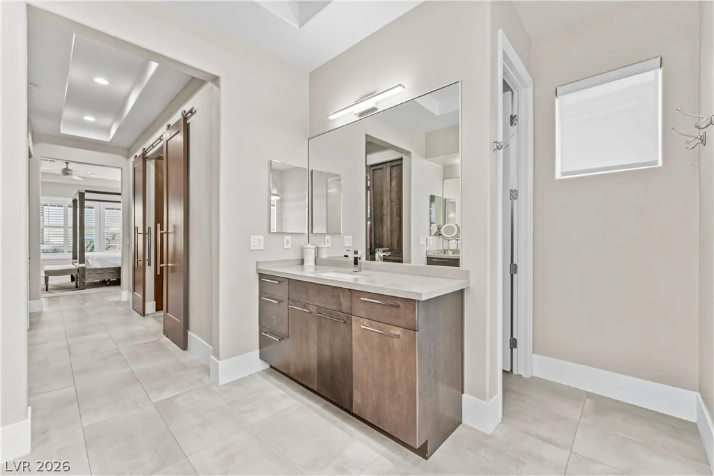 9705 Plateau Heights, Las Vegas, NV 89144