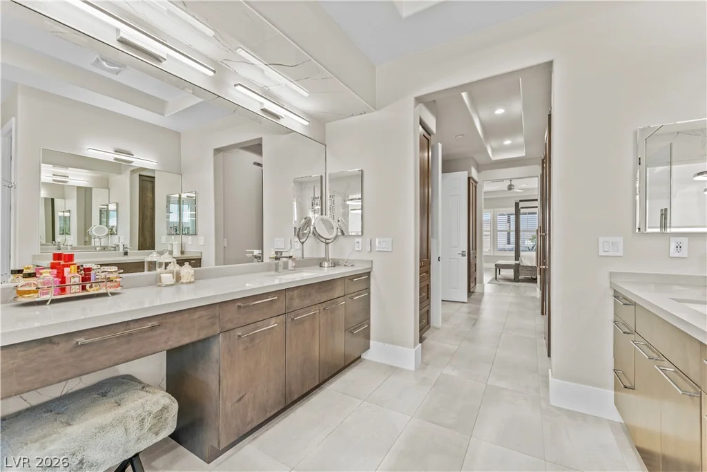 9705 Plateau Heights, Las Vegas, NV 89144