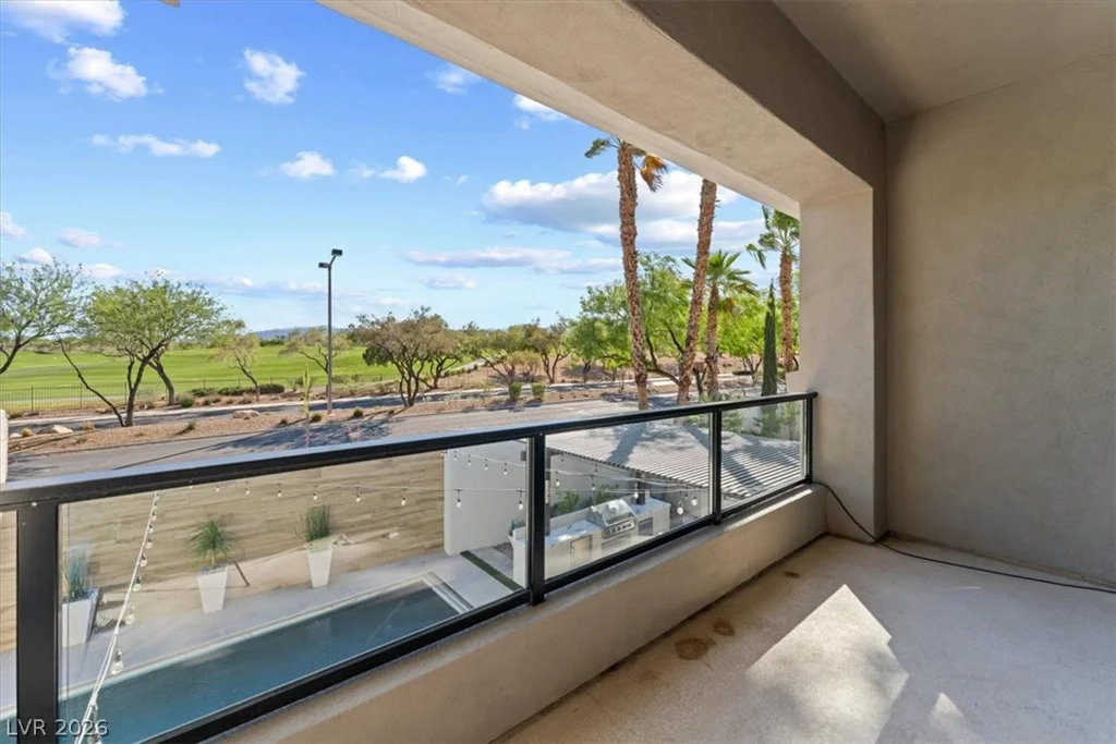9705 Plateau Heights, Las Vegas, NV 89144