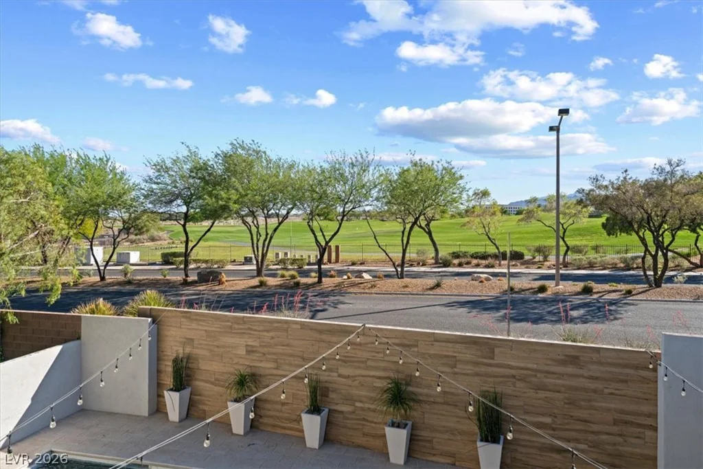 9705 Plateau Heights, Las Vegas, NV 89144