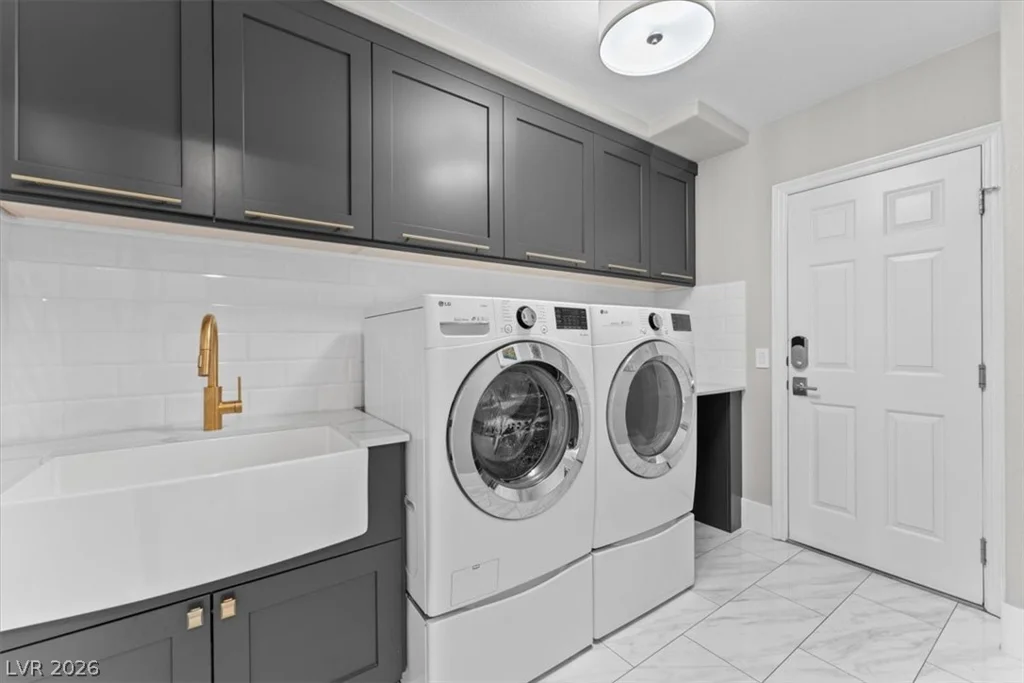 9705 Plateau Heights, Las Vegas, NV 89144