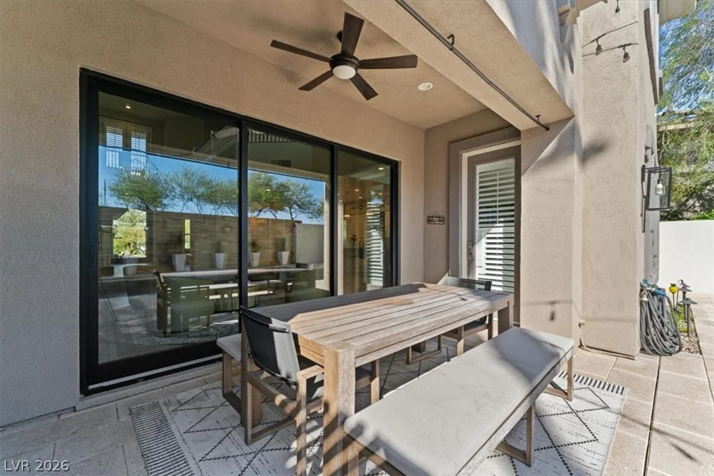 9705 Plateau Heights, Las Vegas, NV 89144