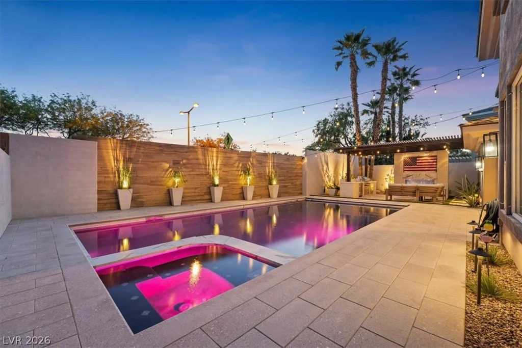 9705 Plateau Heights, Las Vegas, NV 89144