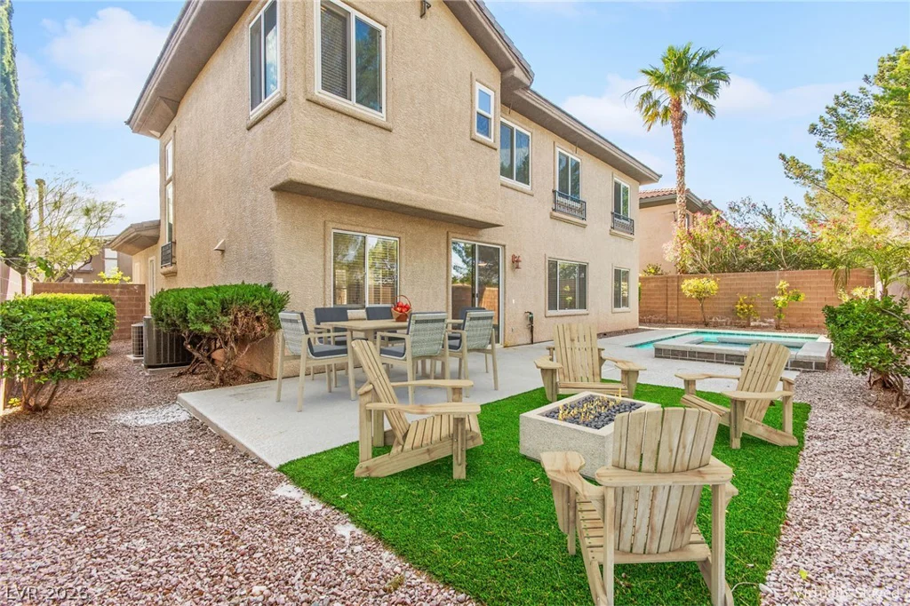 228 Uccello, Las Vegas, NV 89138