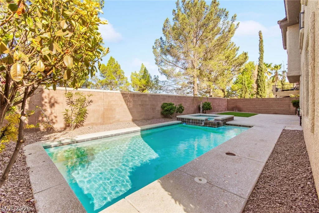 228 Uccello, Las Vegas, NV 89138