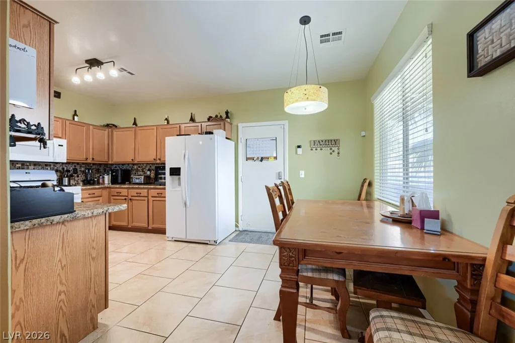 637 Colton, North Las Vegas, NV 89032