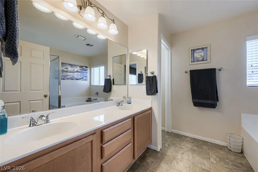 637 Colton, North Las Vegas, NV 89032