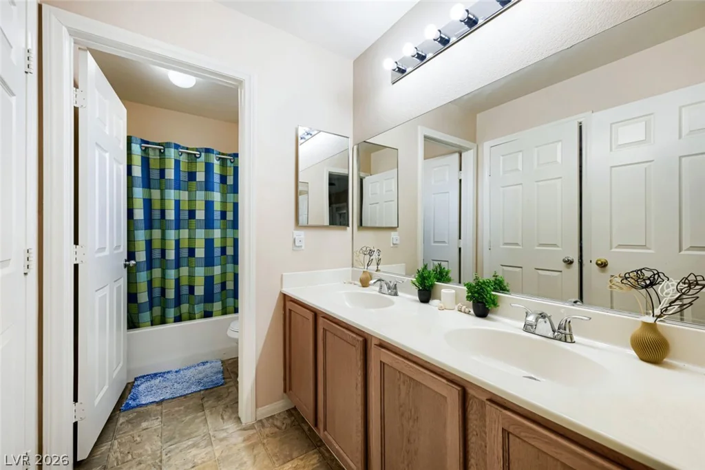 637 Colton, North Las Vegas, NV 89032