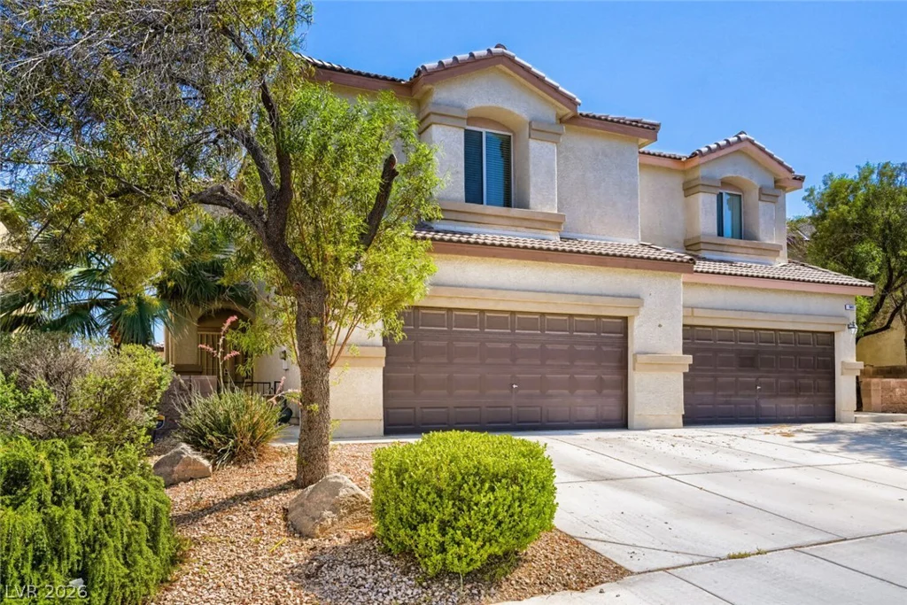 637 Colton, North Las Vegas, NV 89032