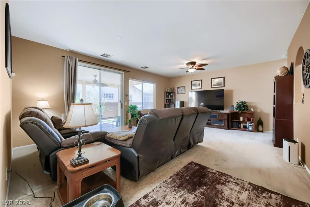 637 Colton, North Las Vegas, NV 89032
