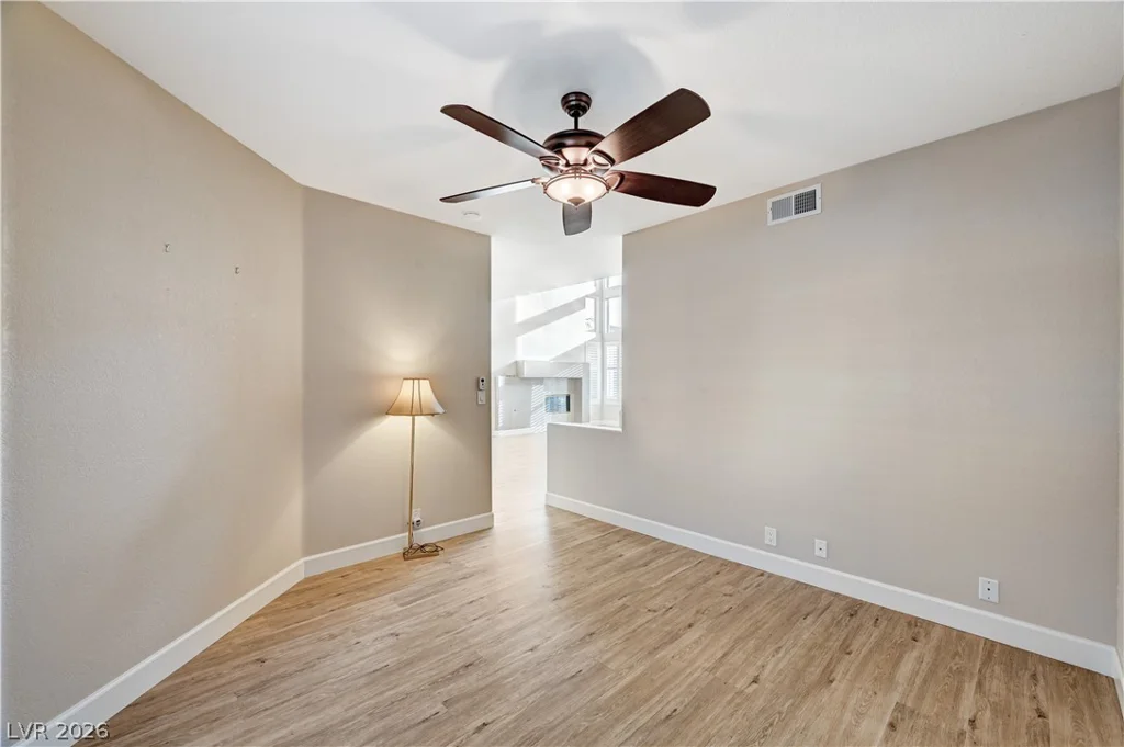 4950 Crooked Stick Way, Las Vegas, NV 89113
