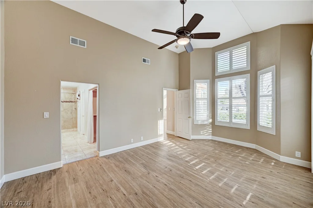 4950 Crooked Stick Way, Las Vegas, NV 89113