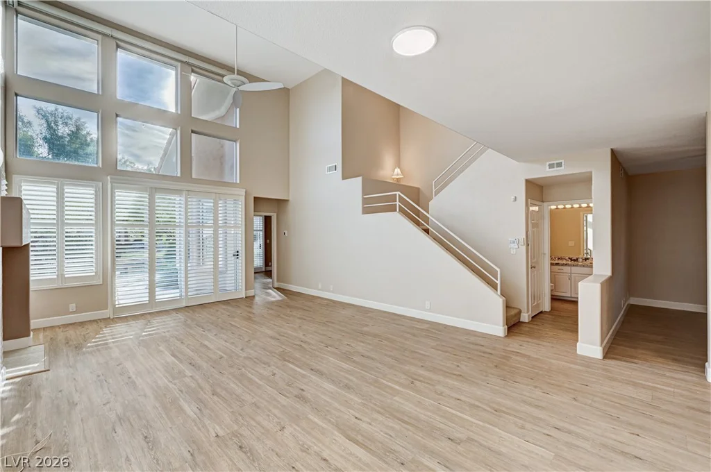 4950 Crooked Stick Way, Las Vegas, NV 89113