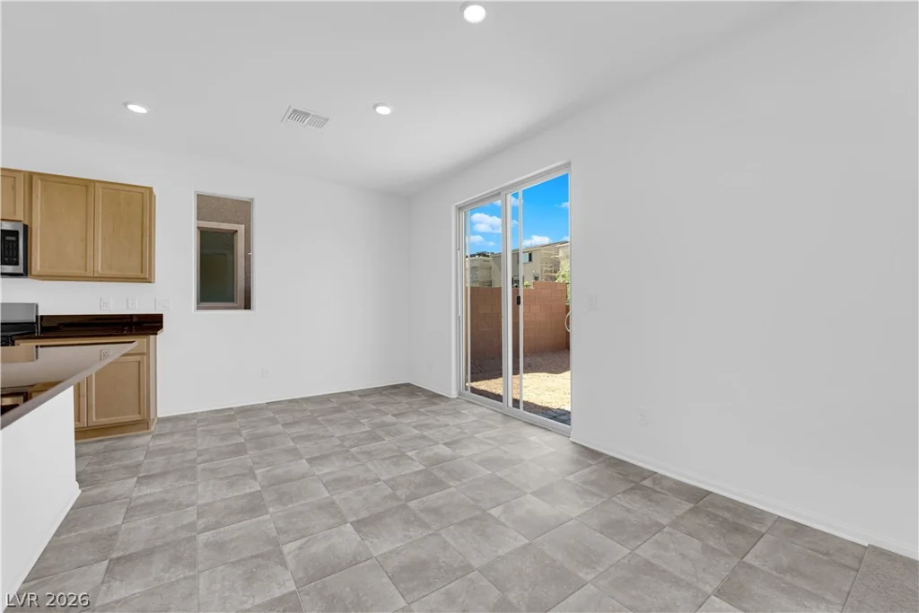 7468 Delemont, Las Vegas, NV 89113