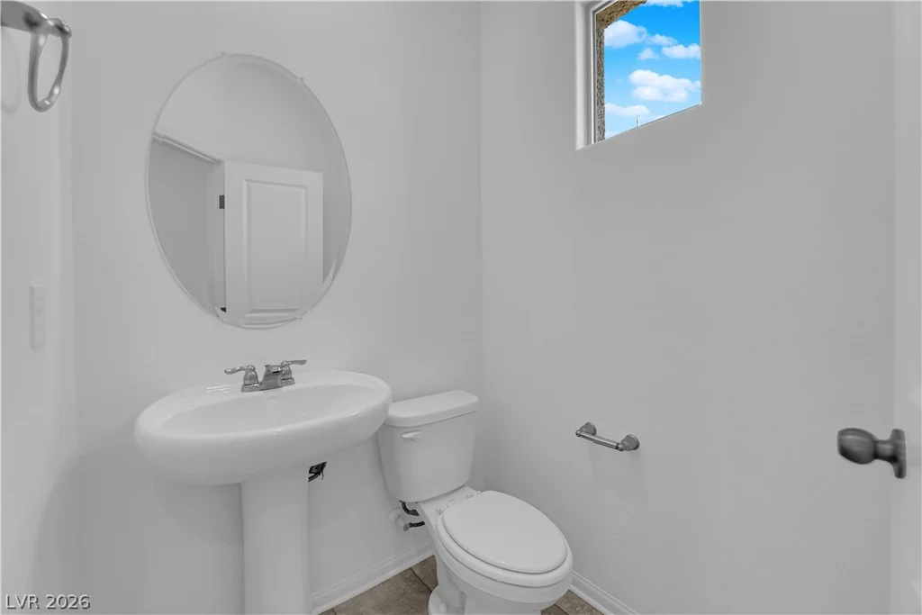 7468 Delemont, Las Vegas, NV 89113