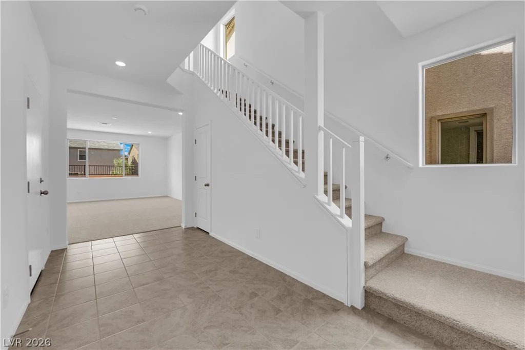 7468 Delemont, Las Vegas, NV 89113