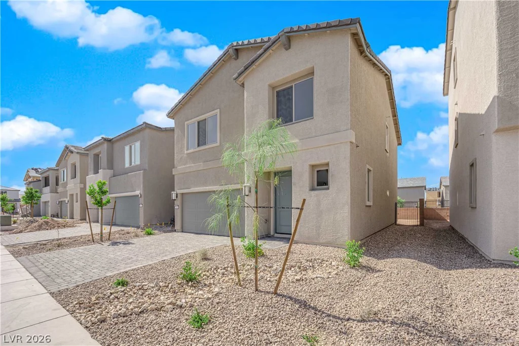7468 Delemont, Las Vegas, NV 89113